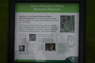 2006-05-28-London-73-bike-tour-Diana-memorial-fountain.JPG