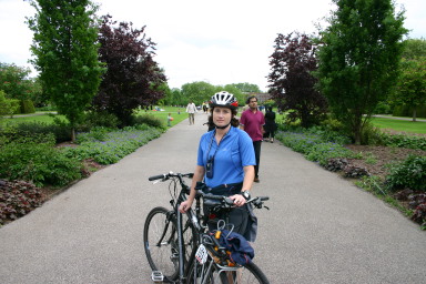 2006-05-28-London-83-bike-tour-Suzi.JPG