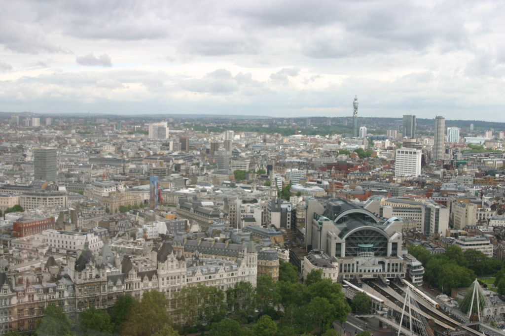 2006/05(May)/London/Day5/1024x768_2006-05-29-London-12-LondonEye.JPG