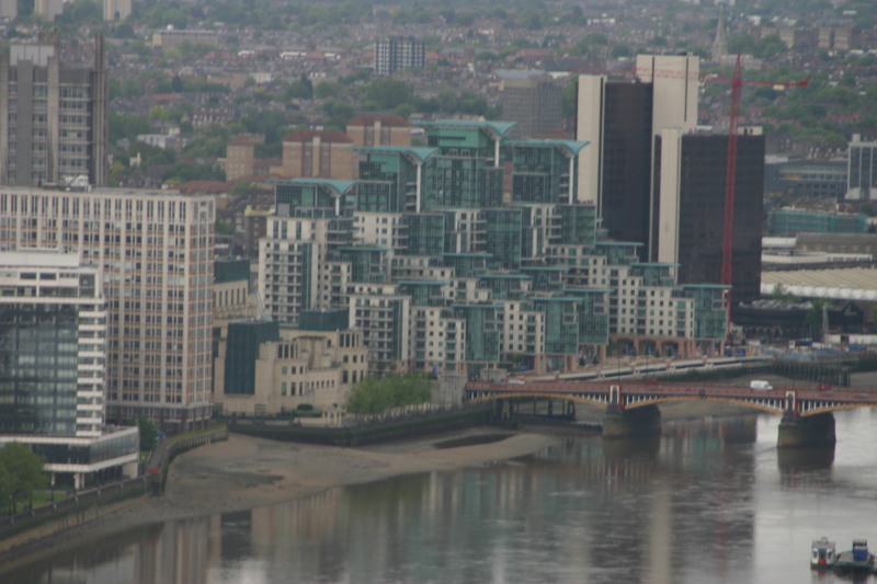 2006/05(May)/London/Day5/800x600_2006-05-29-London-22-LondonEye.JPG