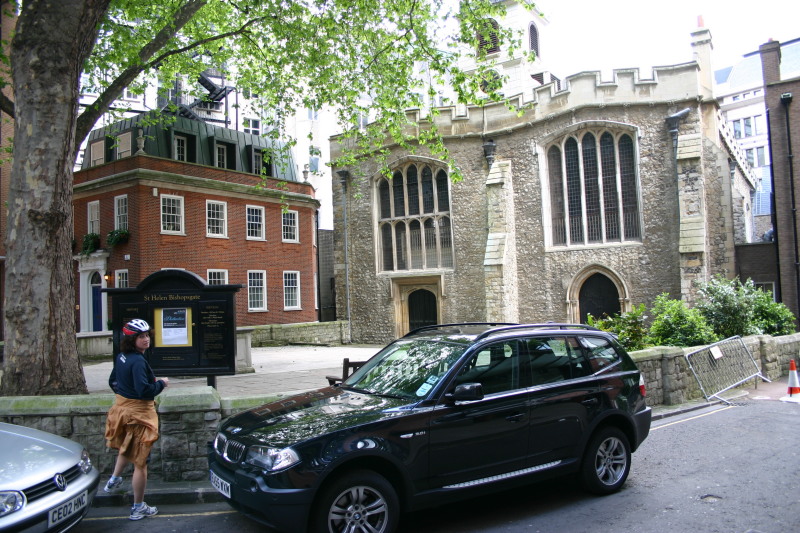2006-05-29-London-35-St-Helen-BishopGate-church.JPG