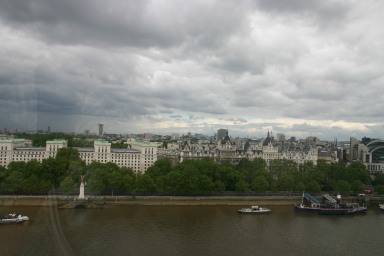 2006-05-29-London-04-LondonEye-Royal-HorseGuards.JPG