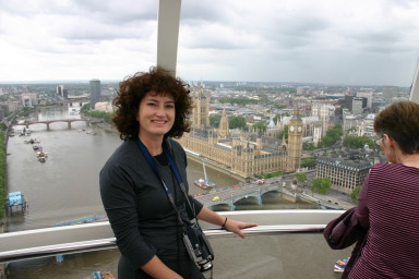 2006-05-29-London-23-LondonEye-Suzi-Parliment-BigBen.JPG