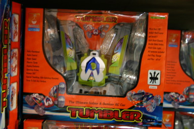 2006-05-29-London-32-LondonEye-Hamleys-Tumbler-RC-car.JPG