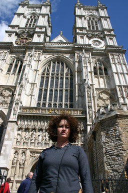 2006-05-29-London-67-Westminster-Abbey-Suzi.JPG