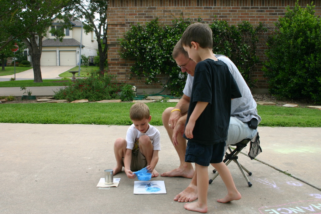 2006/05(May)/Mothers-Day/1024x768_2006-05-14-Mothers-Day-08-Chance-floam-Dax-Travis-floam.JPG