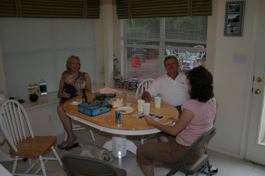 2006-05-14-Mothers-Day-24-Janeen-Ian-Jim-Suzi.JPG