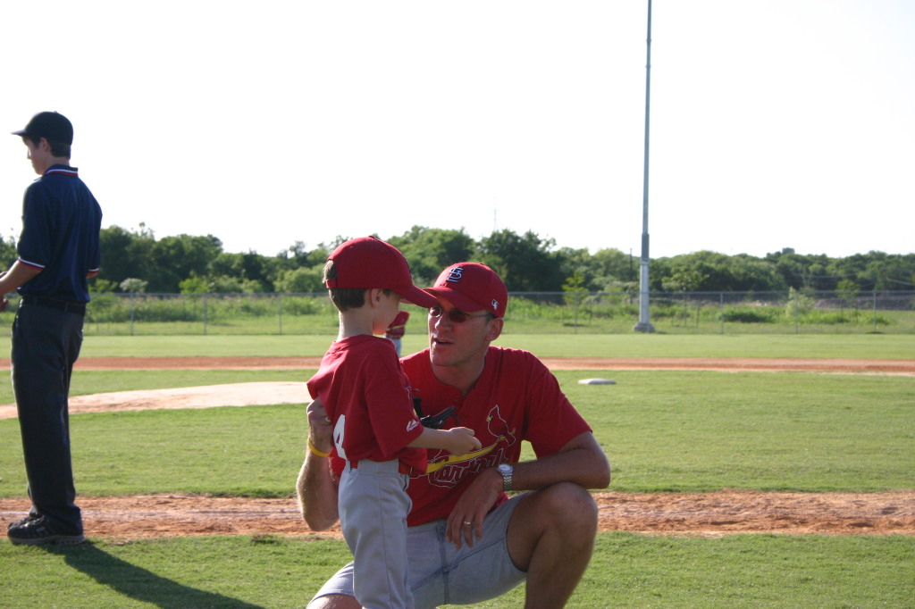 2006/05(May)/Tball-11th/1024x768_2006-05-11-Tball-049-Dax-Travis.JPG