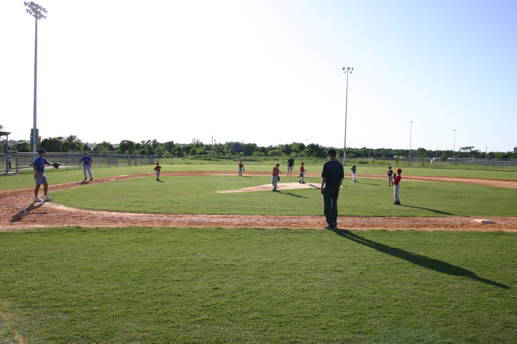 2006/05(May)/Tball-11th/1024x768_2006-05-11-Tball-120.JPG