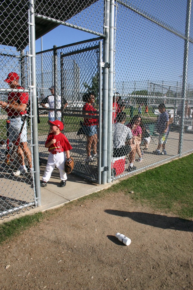 2006-05-11-Tball-023-Mason.JPG
