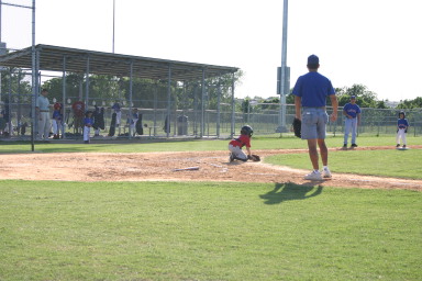 2006-05-11-Tball-031-Matthew.JPG