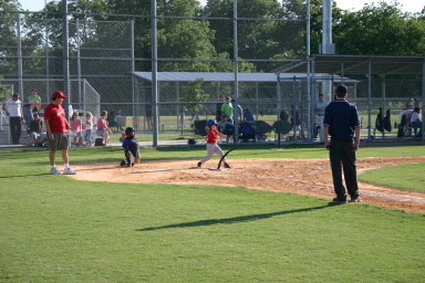 2006-05-11-Tball-051-Matthew.JPG