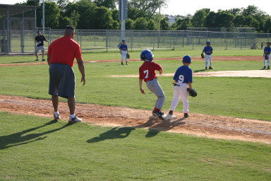 2006-05-11-Tball-059-Matthew.JPG