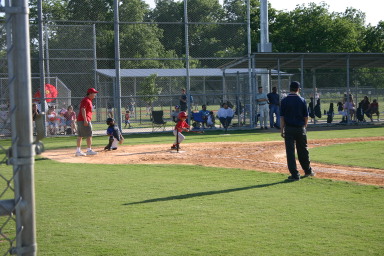 2006-05-11-Tball-088-Amanda.JPG