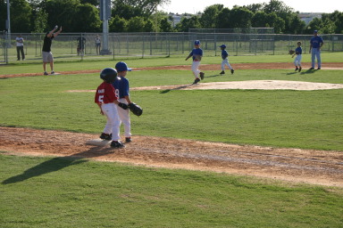 2006-05-11-Tball-148-Mason.JPG