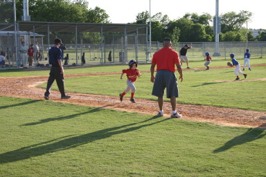 2006-05-11-Tball-173-PaulJR.JPG