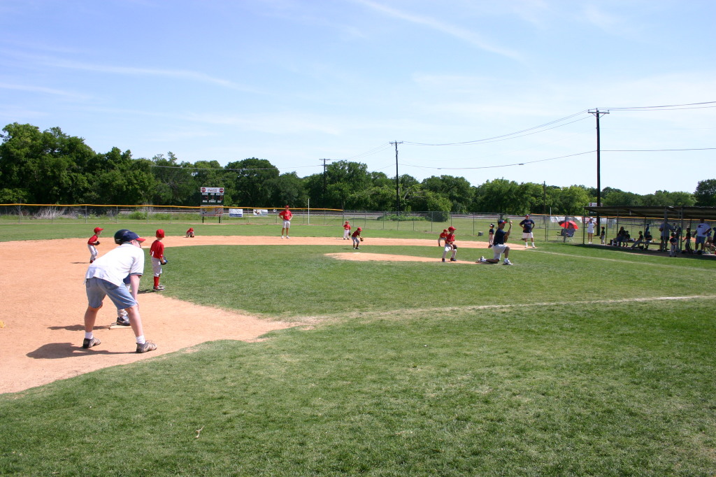 2006/05(May)/Tball-13th/1024x768_2006-05-13-Tball-045.JPG