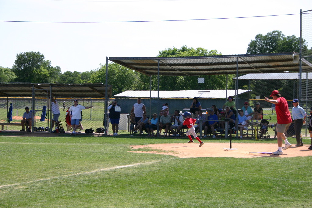 2006/05(May)/Tball-13th/1024x768_2006-05-13-Tball-070-Gabe.JPG