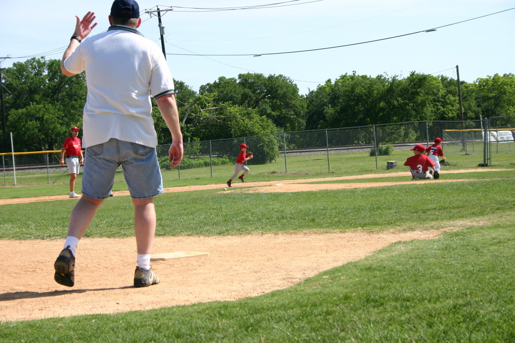 2006/05(May)/Tball-13th/1024x768_2006-05-13-Tball-120-Matthew-Brandon-Mason.JPG