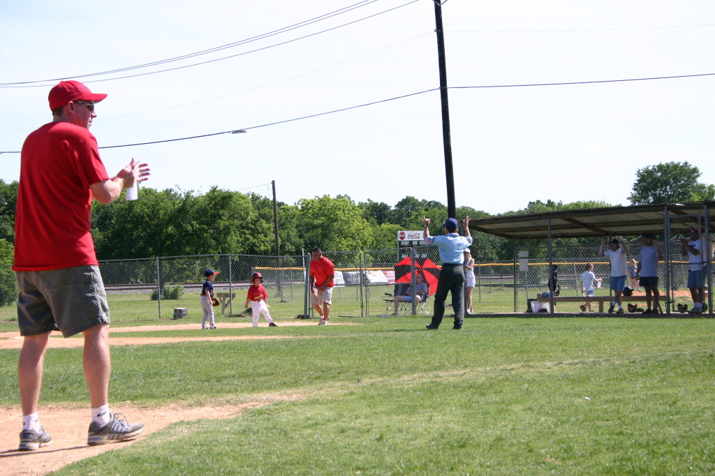 2006/05(May)/Tball-13th/1024x768_2006-05-13-Tball-129-Mason.JPG