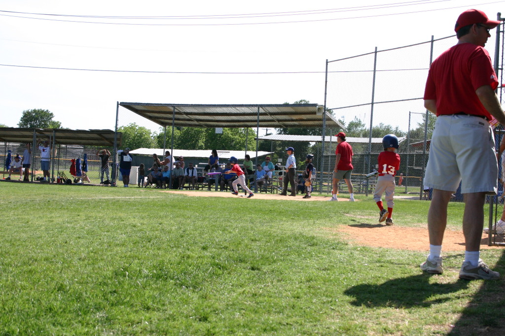 2006/05(May)/Tball-13th/1024x768_2006-05-13-Tball-156-Chance.JPG