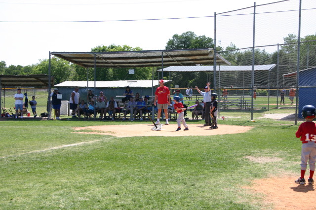 2006/05(May)/Tball-13th/640x480_2006-05-13-Tball-024-Chance.JPG