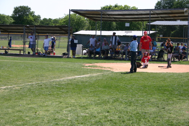 2006/05(May)/Tball-13th/640x480_2006-05-13-Tball-037-Mason.JPG