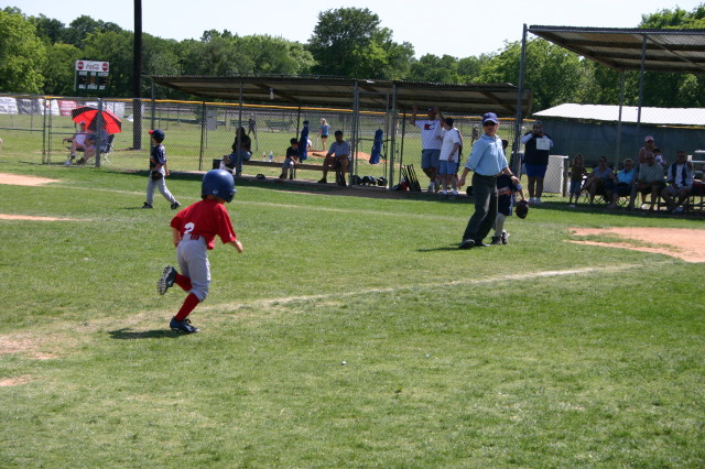 2006/05(May)/Tball-13th/640x480_2006-05-13-Tball-064-Brandon.JPG