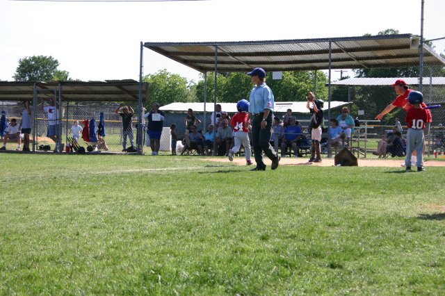 2006-05-13-Tball-153-Dax.JPG