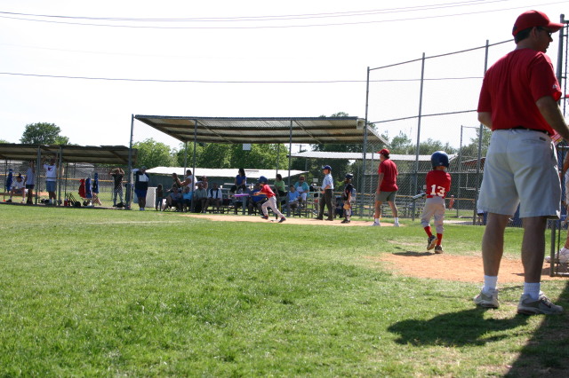 2006/05(May)/Tball-13th/640x480_2006-05-13-Tball-156-Chance.JPG