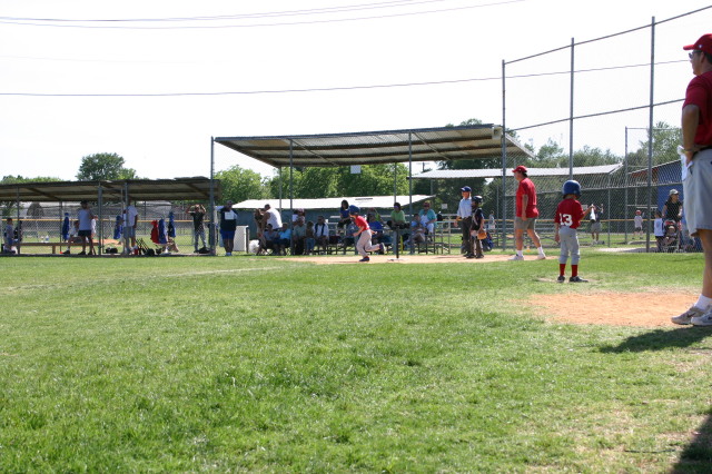2006/05(May)/Tball-13th/640x480_2006-05-13-Tball-163-Chance.JPG