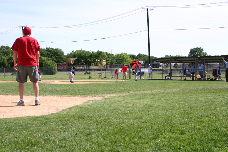 2006/05(May)/Tball-13th/800x600_2006-05-13-Tball-160-Chance.JPG