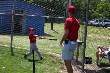 2006-05-13-Tball-002-Chance-Travis.JPG