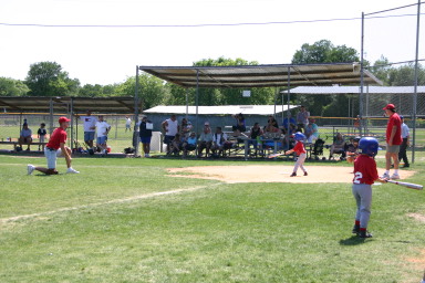 2006-05-13-Tball-011-Dax-Travis.JPG