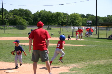 2006-05-13-Tball-061-Matthew-Matthew.JPG