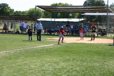2006-05-13-Tball-067-Brandon.JPG