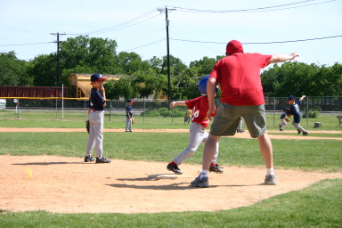 2006-05-13-Tball-150-Dax.JPG