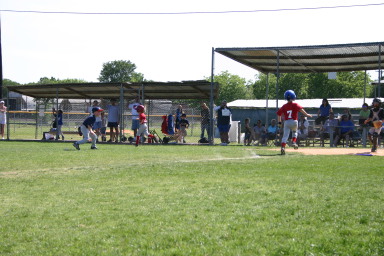 2006-05-13-Tball-182-Gabe-Matthew.JPG