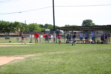 2006-05-13-Tball-183-Gabe.JPG