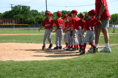 2006-05-13-Tball-187-shake-hands.JPG