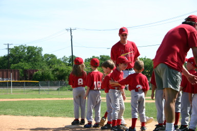 2006-05-13-Tball-191-shake-hands.JPG