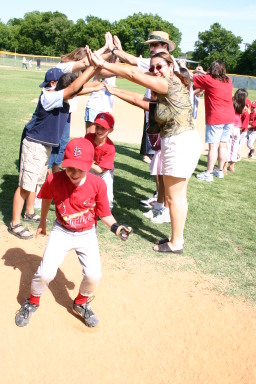 2006-05-13-Tball-203-tunnel-Matthew-Chance.JPG