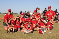 2006-05-19-Tball-closing-ceremonies-10.JPG