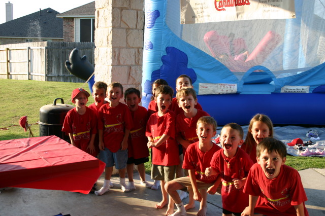 2006-05-23-Tball-party-10.JPG