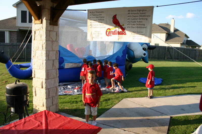 2006-05-23-Tball-party-15.JPG