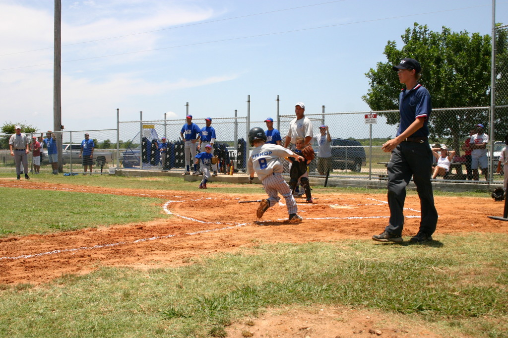 2006/06(June)/2006-06-17-Tball-practice-tournament/1024x768_2006-06-17-Tball-AllStars-Bulldogs-Hays-CO-044-Ryan-slides-home.JPG