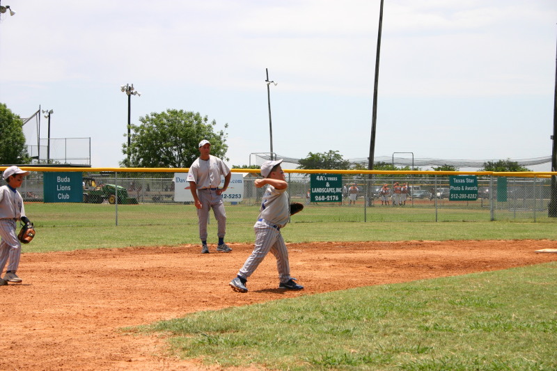2006-06-17-Tball-AllStars-Bulldogs-Hays-CO-002-Stephen.JPG