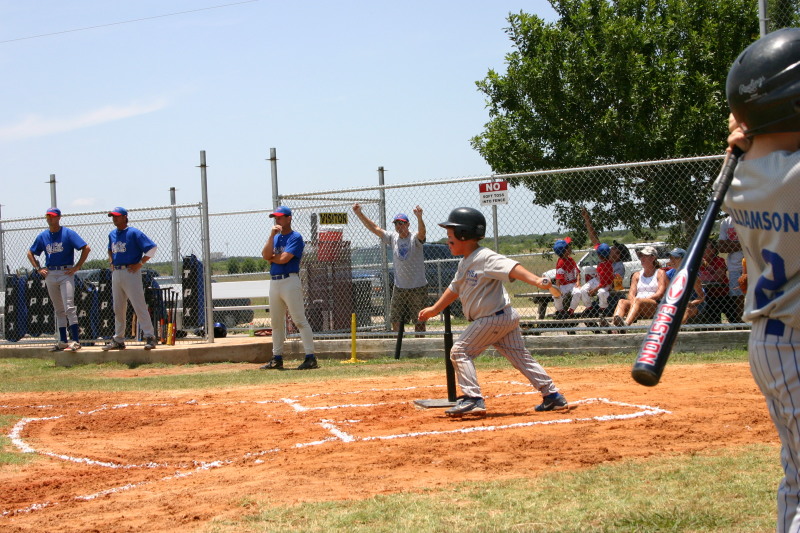 2006-06-17-Tball-AllStars-Bulldogs-Hays-CO-053-Stephen-hit.JPG