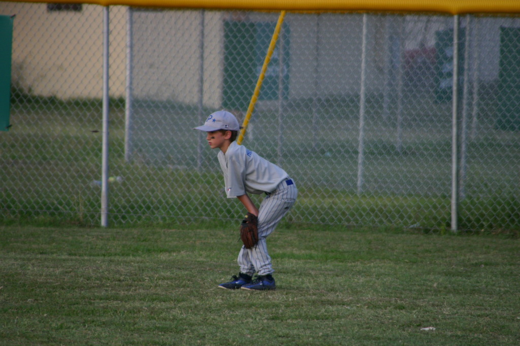 2006-06-30-Tball-Bulldogs-04-Chance.JPG