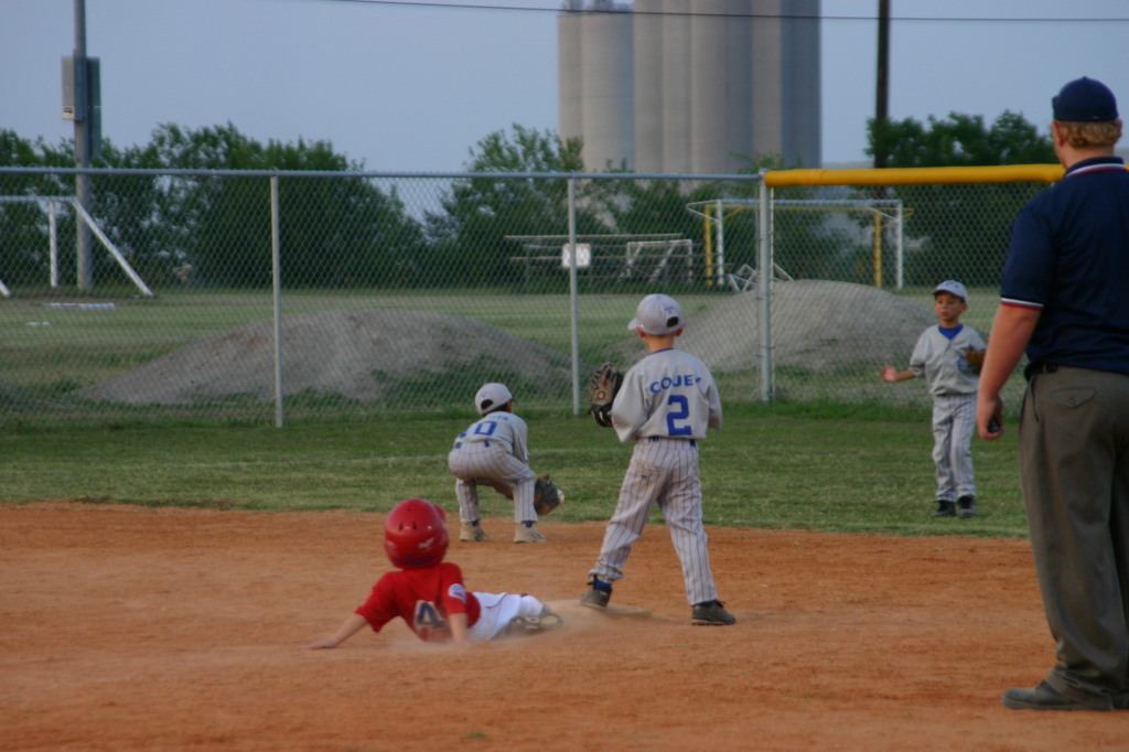 2006-06-30-Tball-Bulldogs-51-Seth-Joseph.JPG